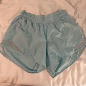 lululemon hottie hot shorts 4” inseam size 4